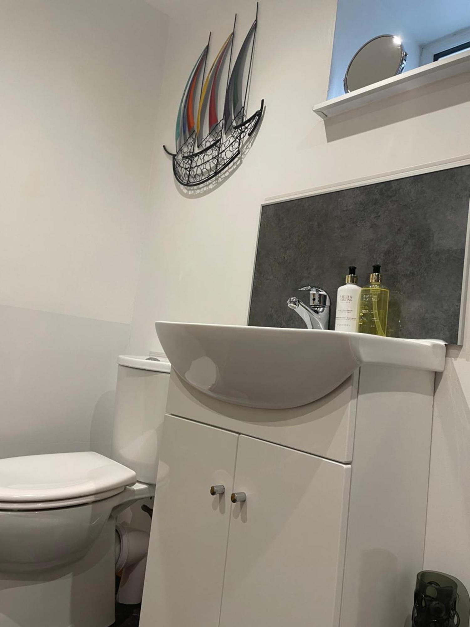 The Mews 2 Bedroom With Private Parking 奥本 外观 照片